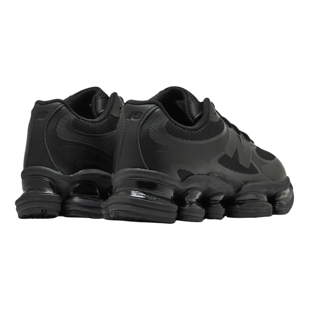 New Balance U20005L0 Zwart Heren Sneaker