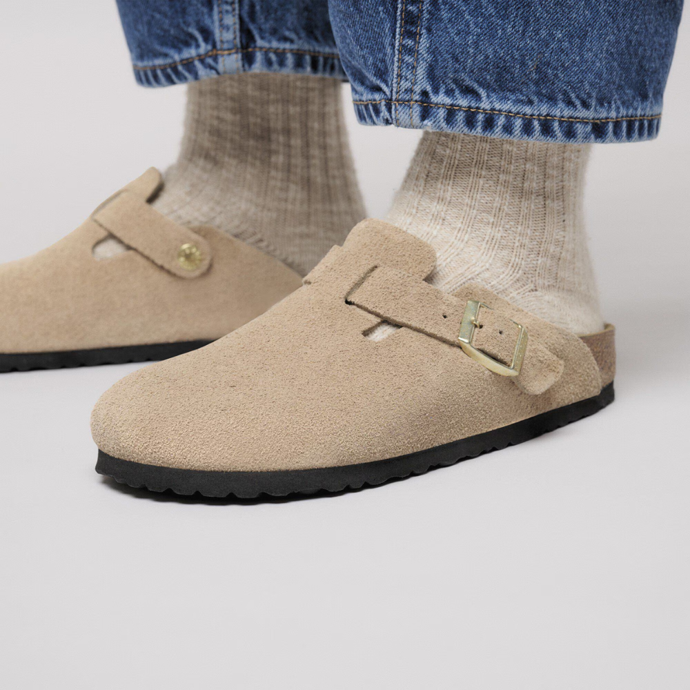 Birkenstock Boston Suède Beige Smal Voetbed Unisex Instapper