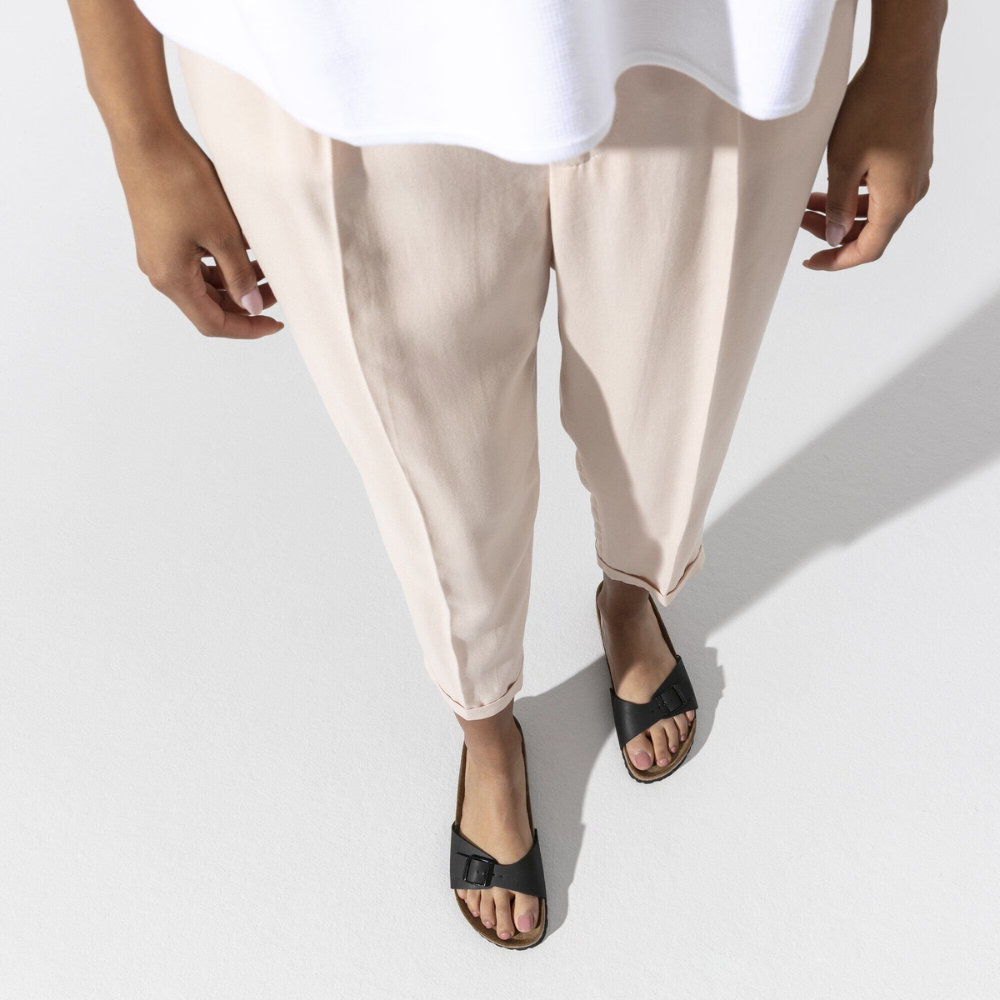 Birkenstock Madrid Zwart Smal Voetbed Dames Slipper