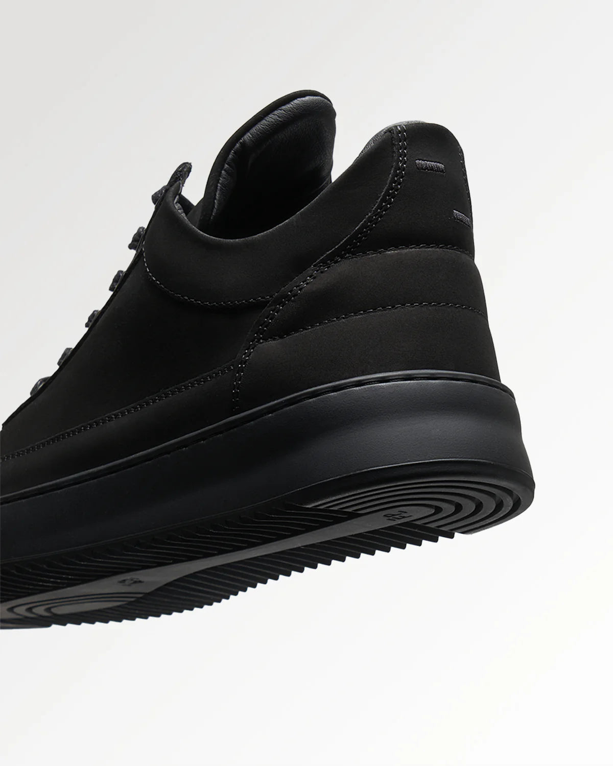 Low Top Ripple Nubuck