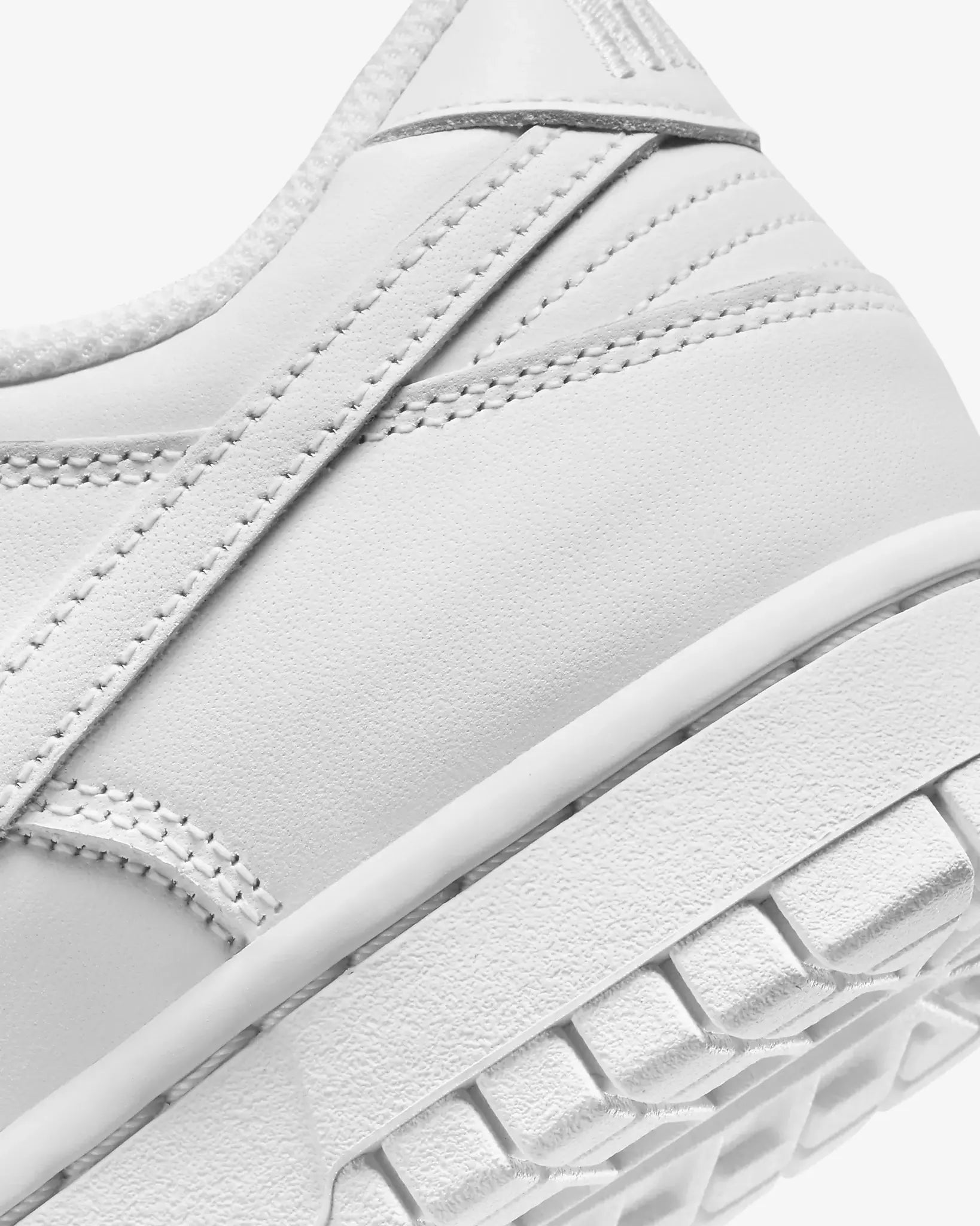 Dunk Low WMNS