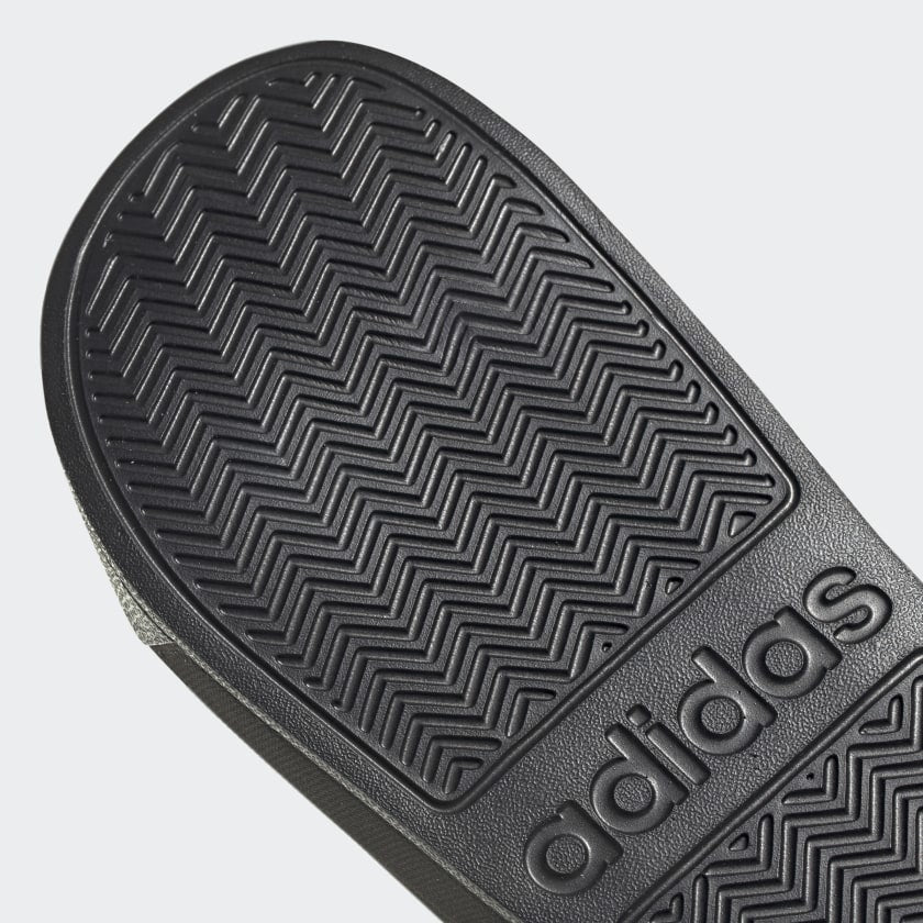 Adilette Shower