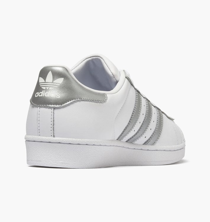 Superstar