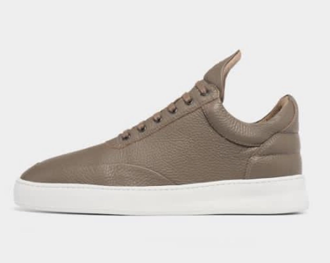 Low Top