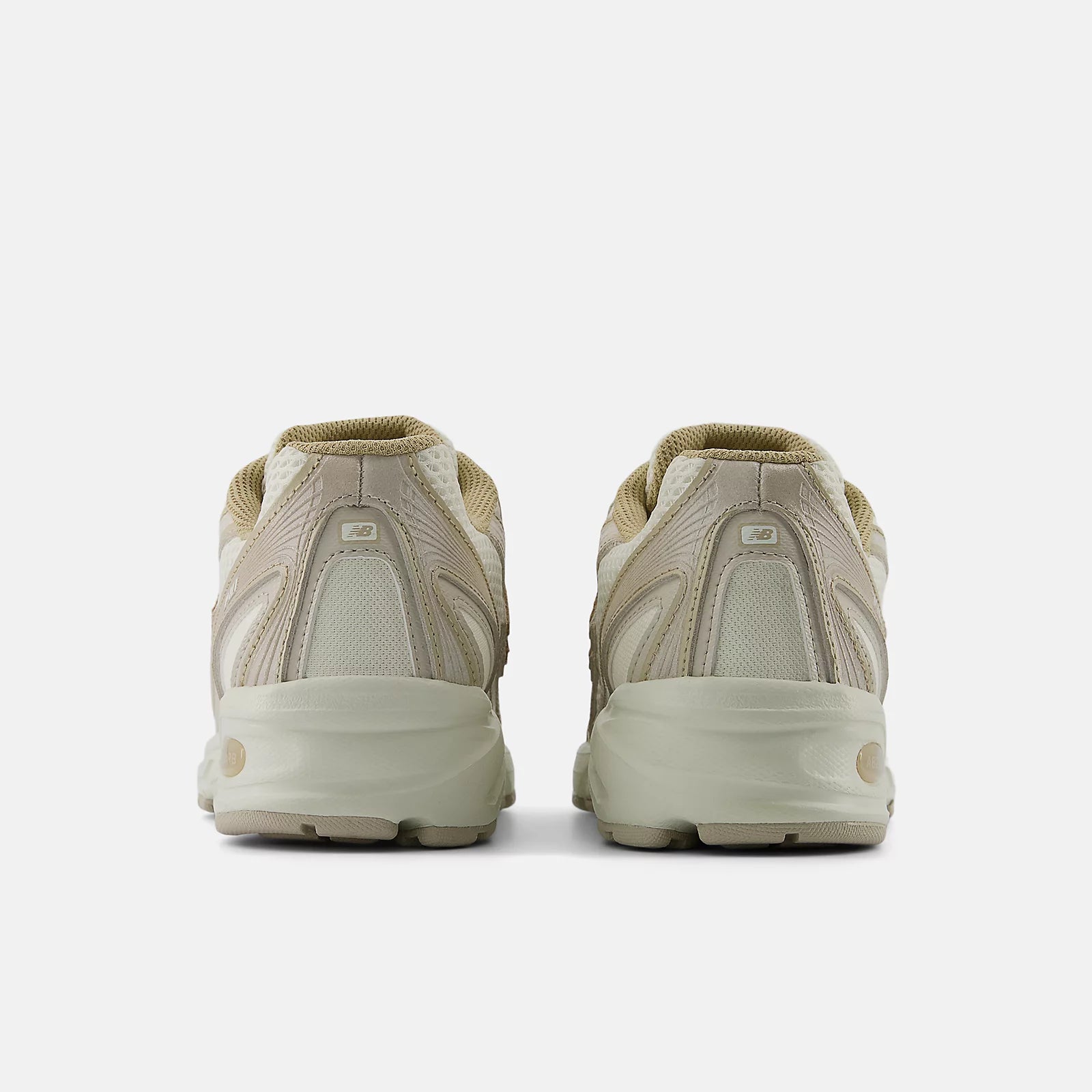 New Balance 740 Beige Bruin Unisex Sneaker