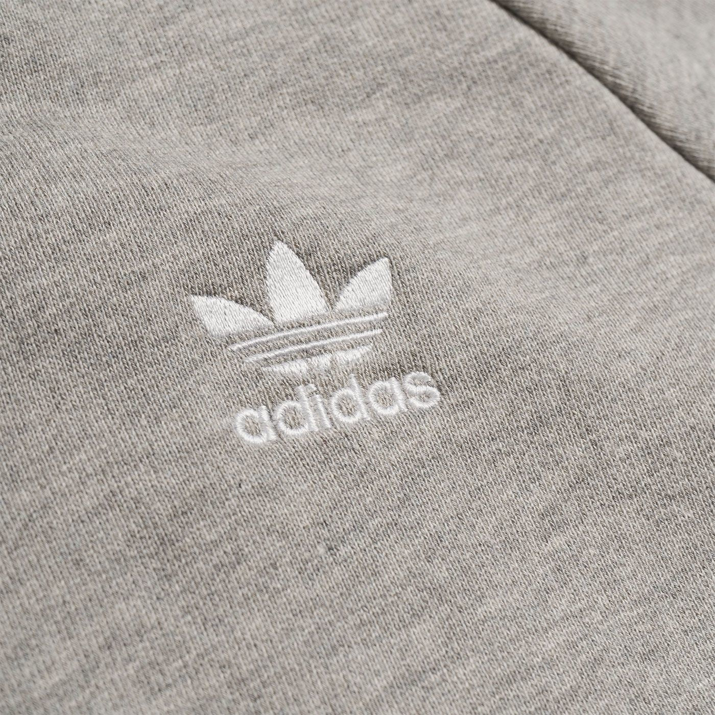 Adicolor Classic Trefoil Crewneck Sweater