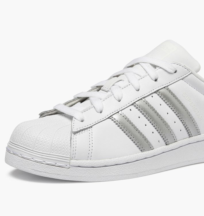 Superstar