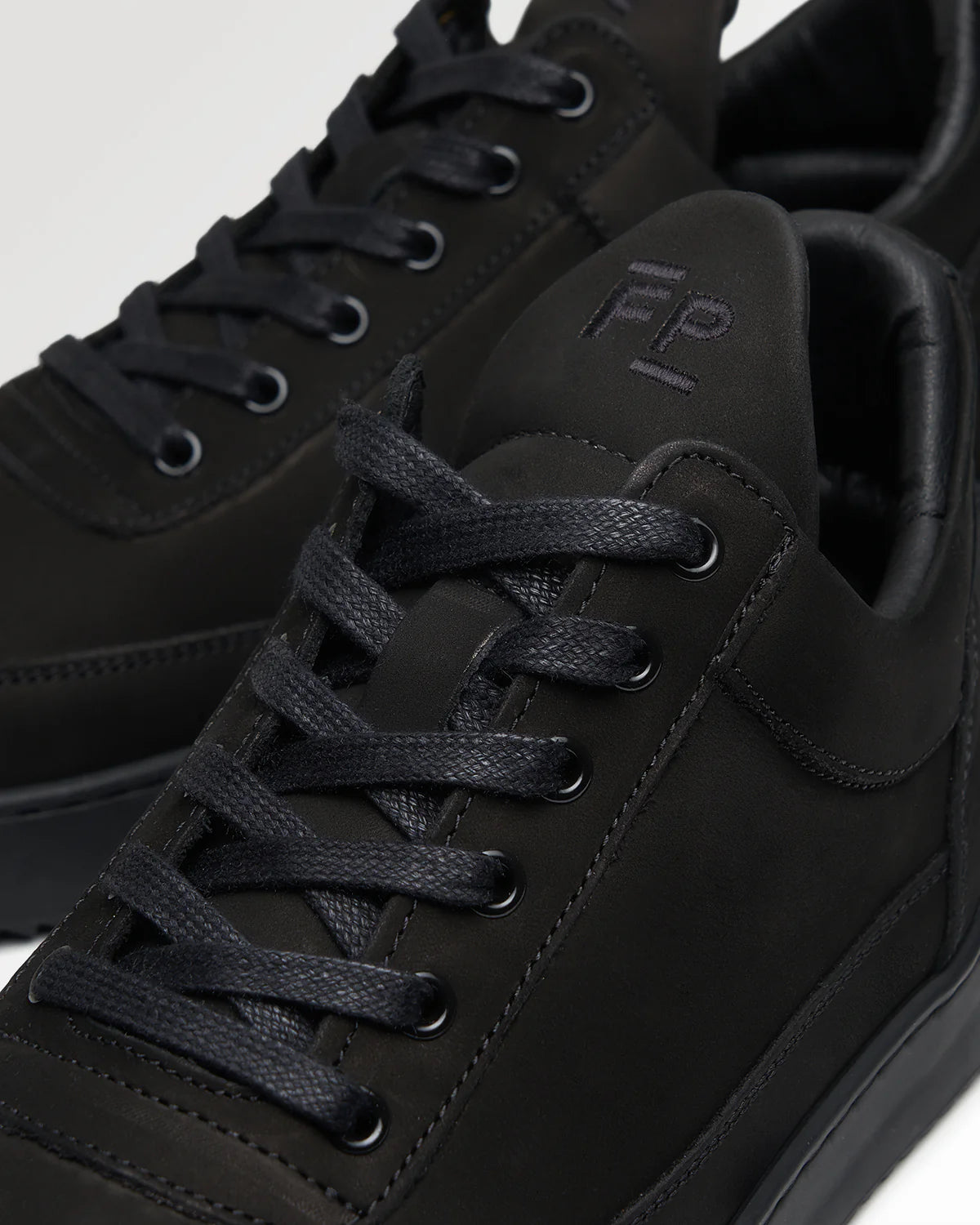 Low Top Ripple Nubuck