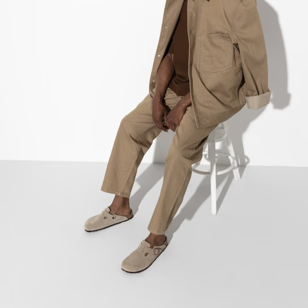 Birkenstock Boston Suède Taupe Smal Voetbed Unisex Instapper