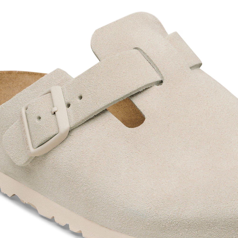 Birkenstock Boston Suède Beige Smal Voetbed Unisex Instapper