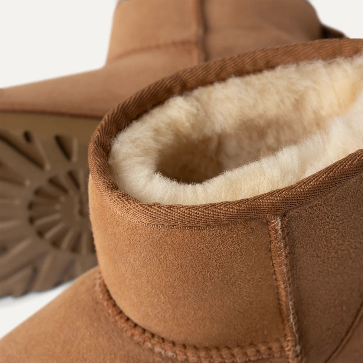 Ugg Classic Mini II Laarzen Chestnut Dames Laarzen 1016222-CHE