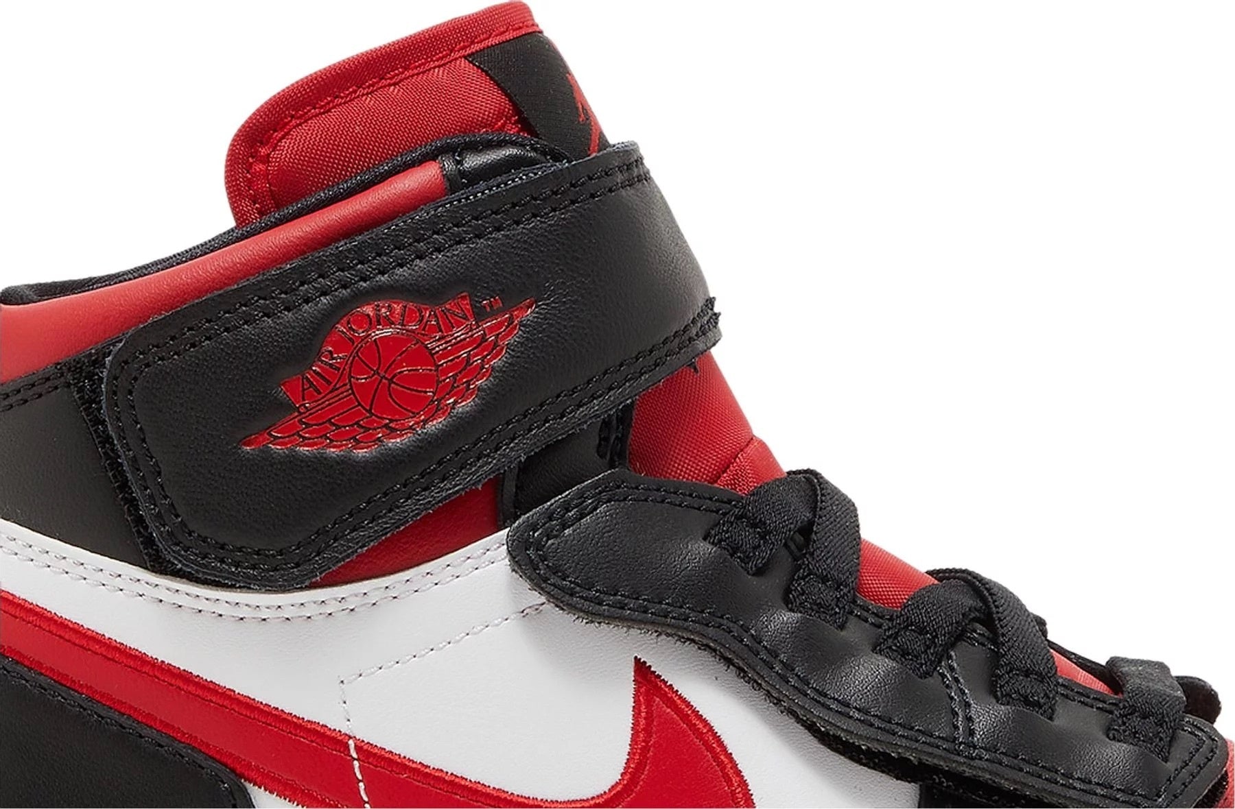 Air Jordan 1 High FlyEase GS