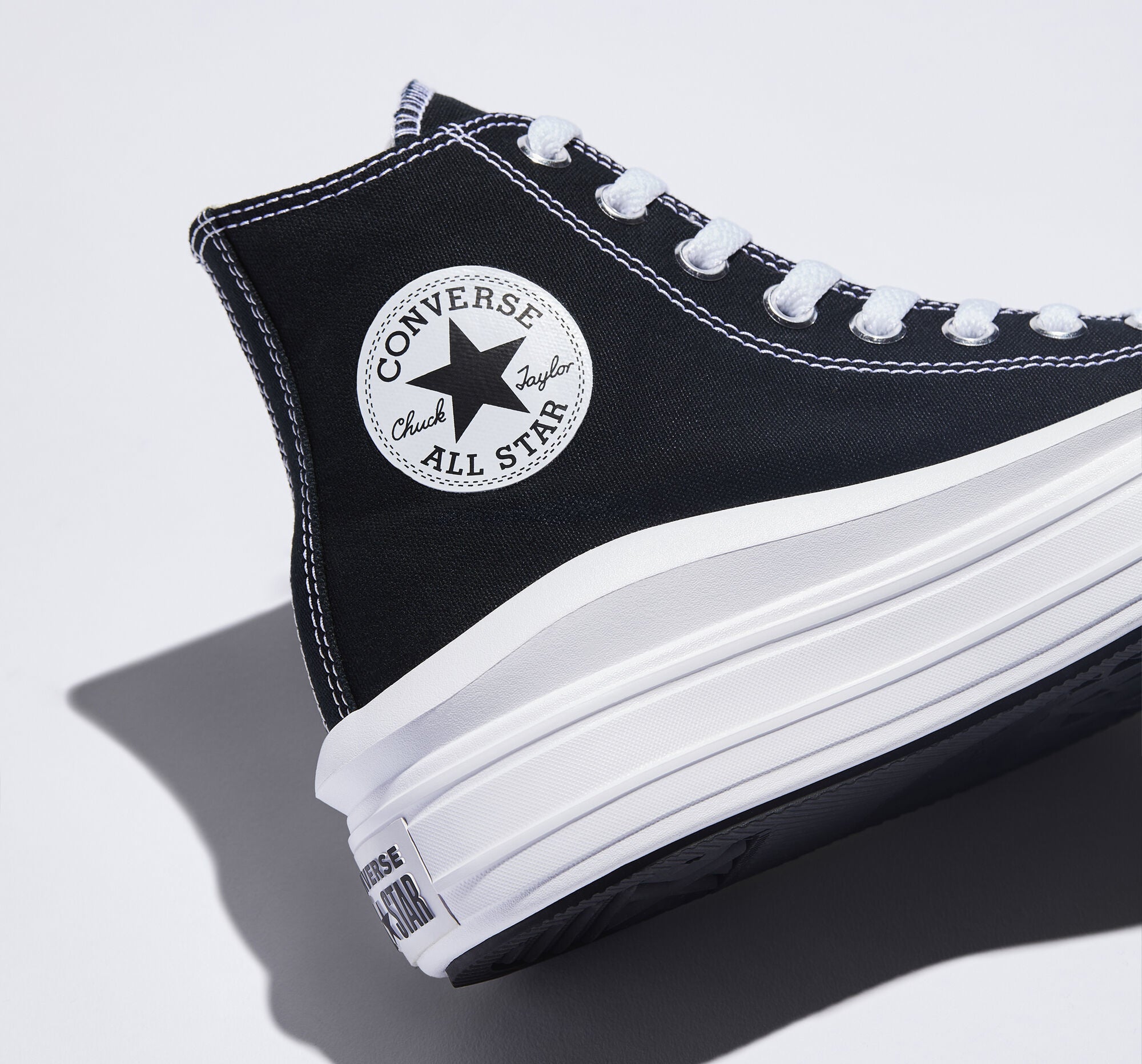 Chuck Taylor All Star Move