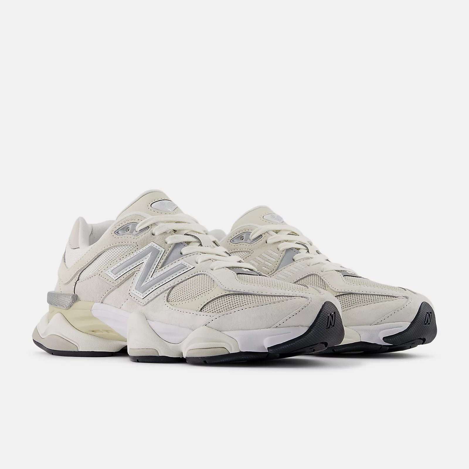 U9060WHT
